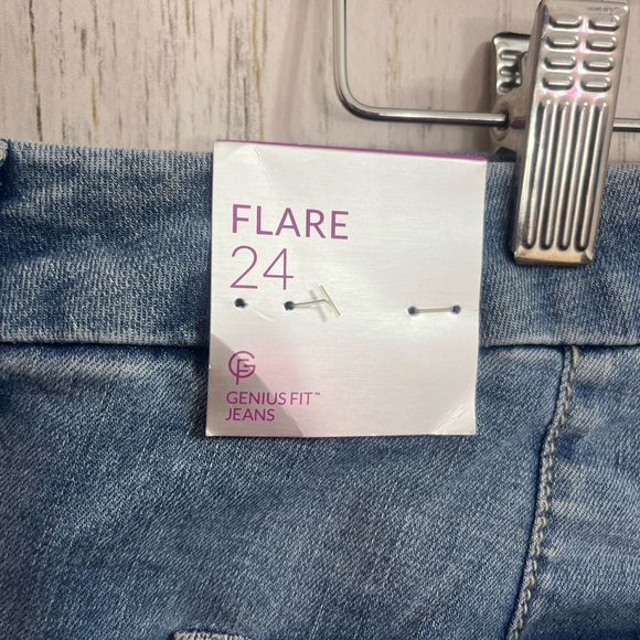 NEW Lane Bryant Genius Fit Flare Leg Light Denim Jeans Size 24 - Picture 8 of 10